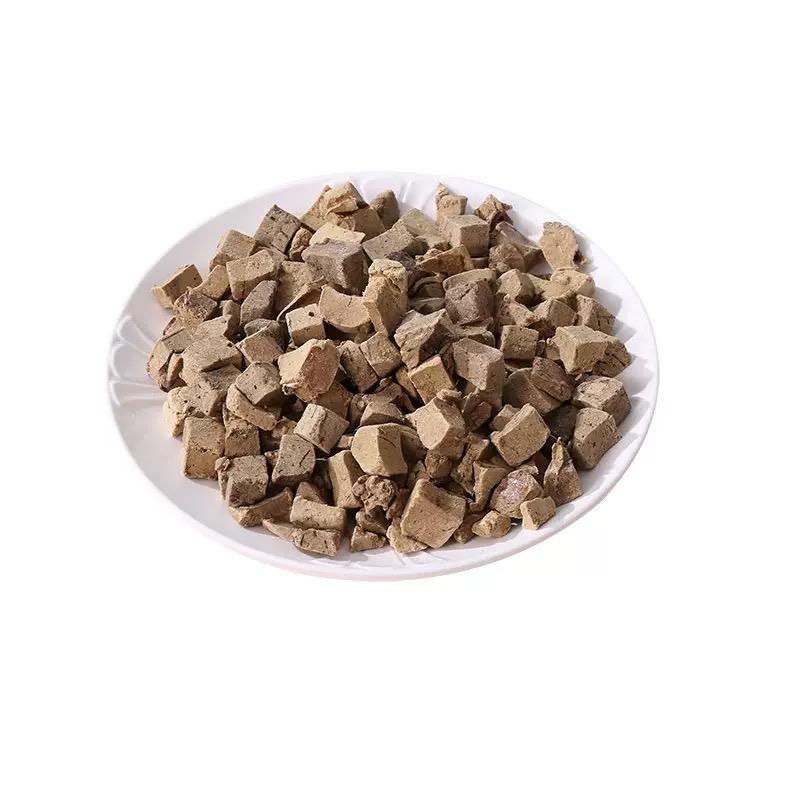 Freeze-dried beef liver pieces