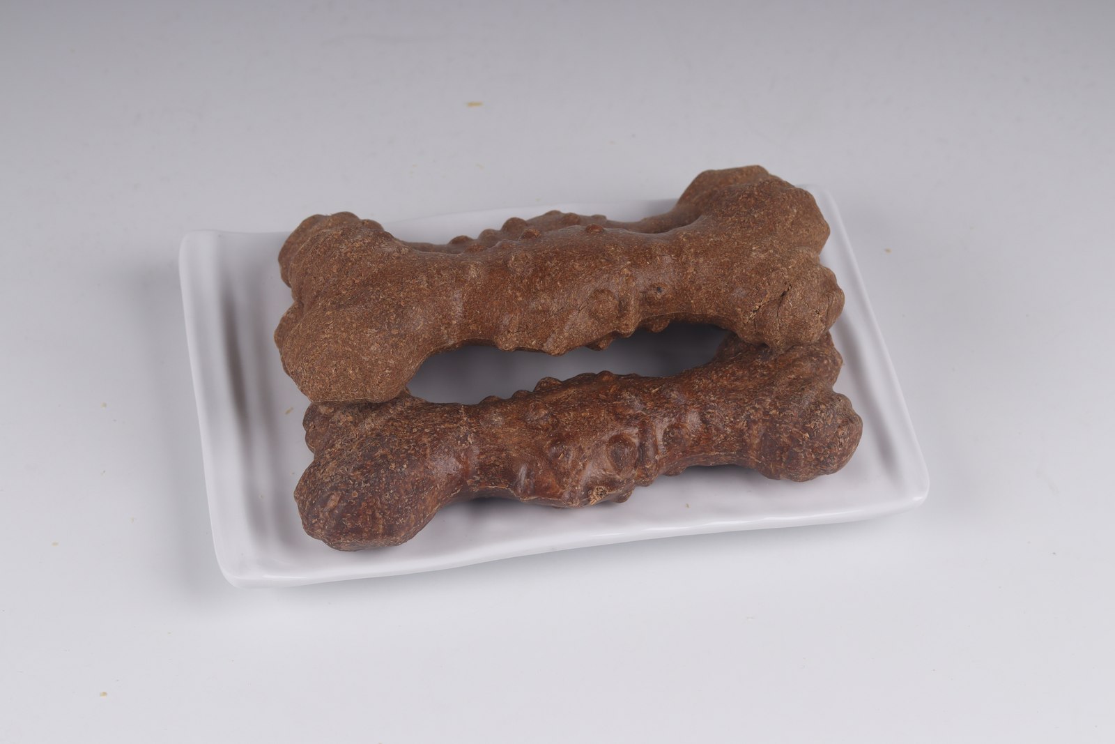 Large beef-flavoured bone-shaped chew